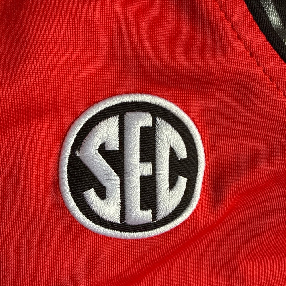 Nike Red and Black Men's Jersey - Picture 5 of 7